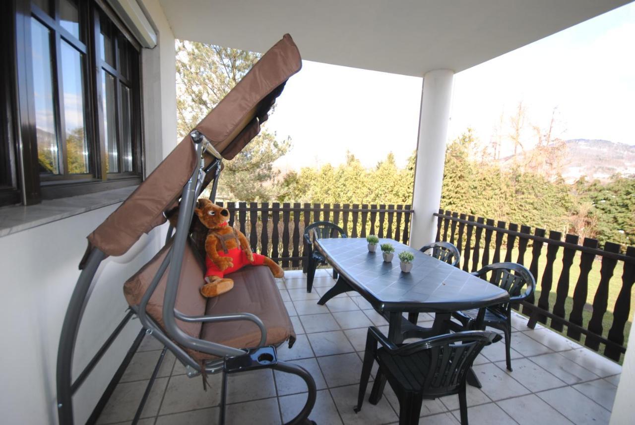 אוסטראון Dog Friendly Dom, Apartamenty Wichrowe Wzgorza Z Basenem Brenna מראה חיצוני תמונה