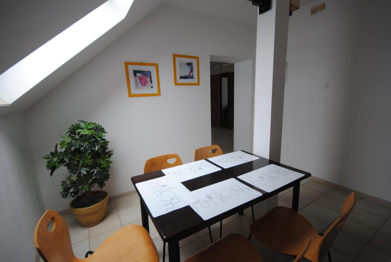 אוסטראון Dog Friendly Dom, Apartamenty Wichrowe Wzgorza Z Basenem Brenna מראה חיצוני תמונה