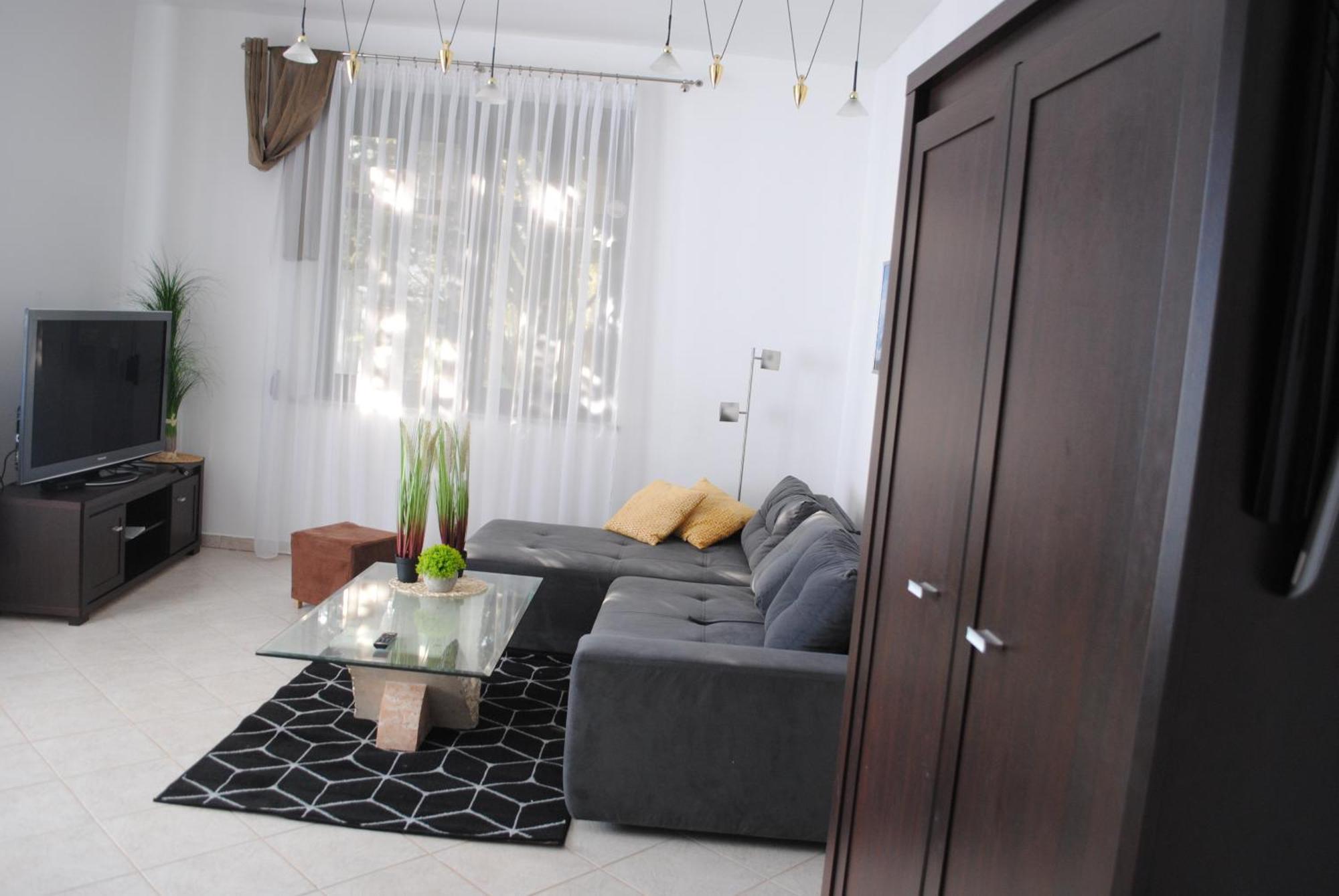 אוסטראון Dog Friendly Dom, Apartamenty Wichrowe Wzgorza Z Basenem Brenna מראה חיצוני תמונה