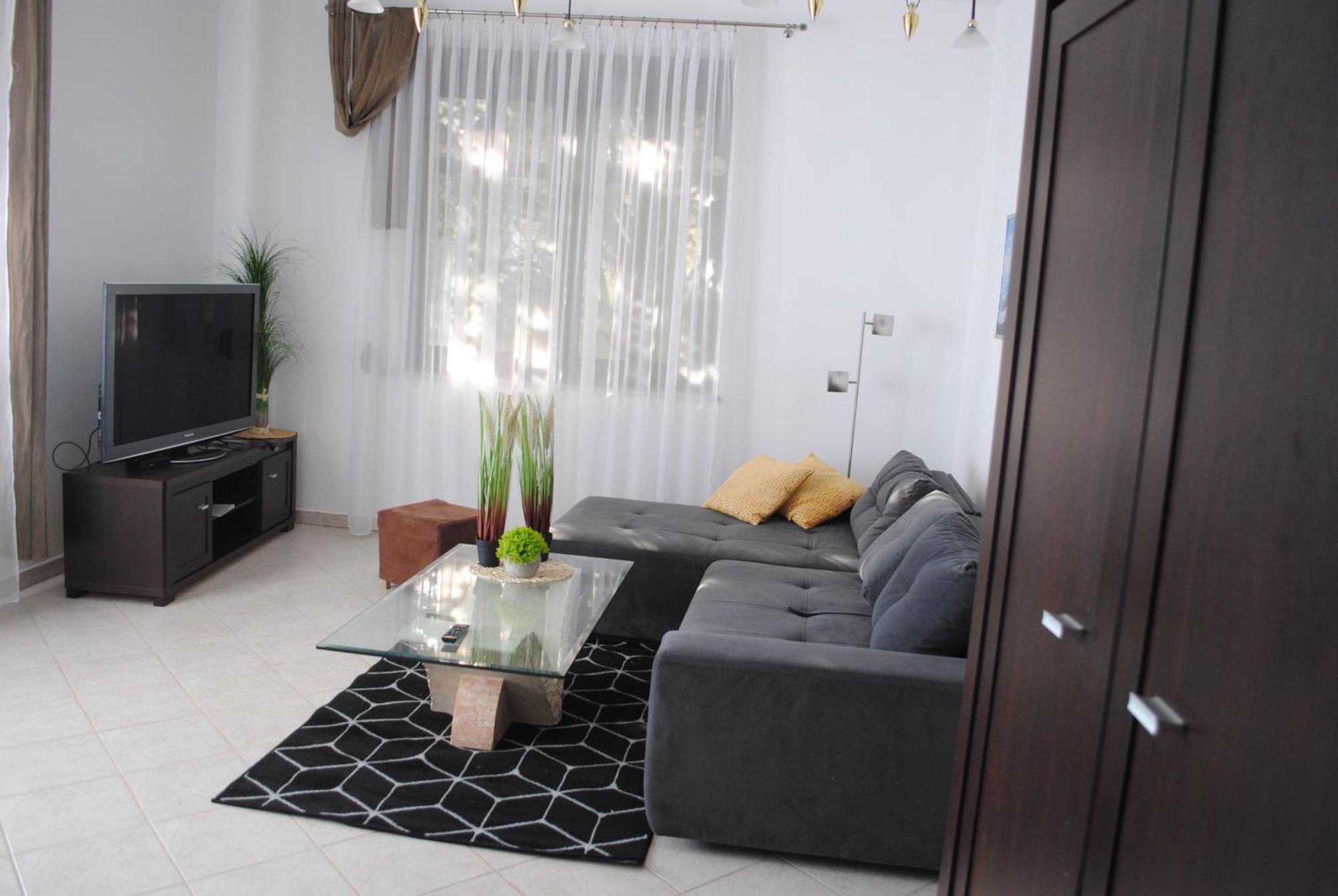 אוסטראון Dog Friendly Dom, Apartamenty Wichrowe Wzgorza Z Basenem Brenna מראה חיצוני תמונה