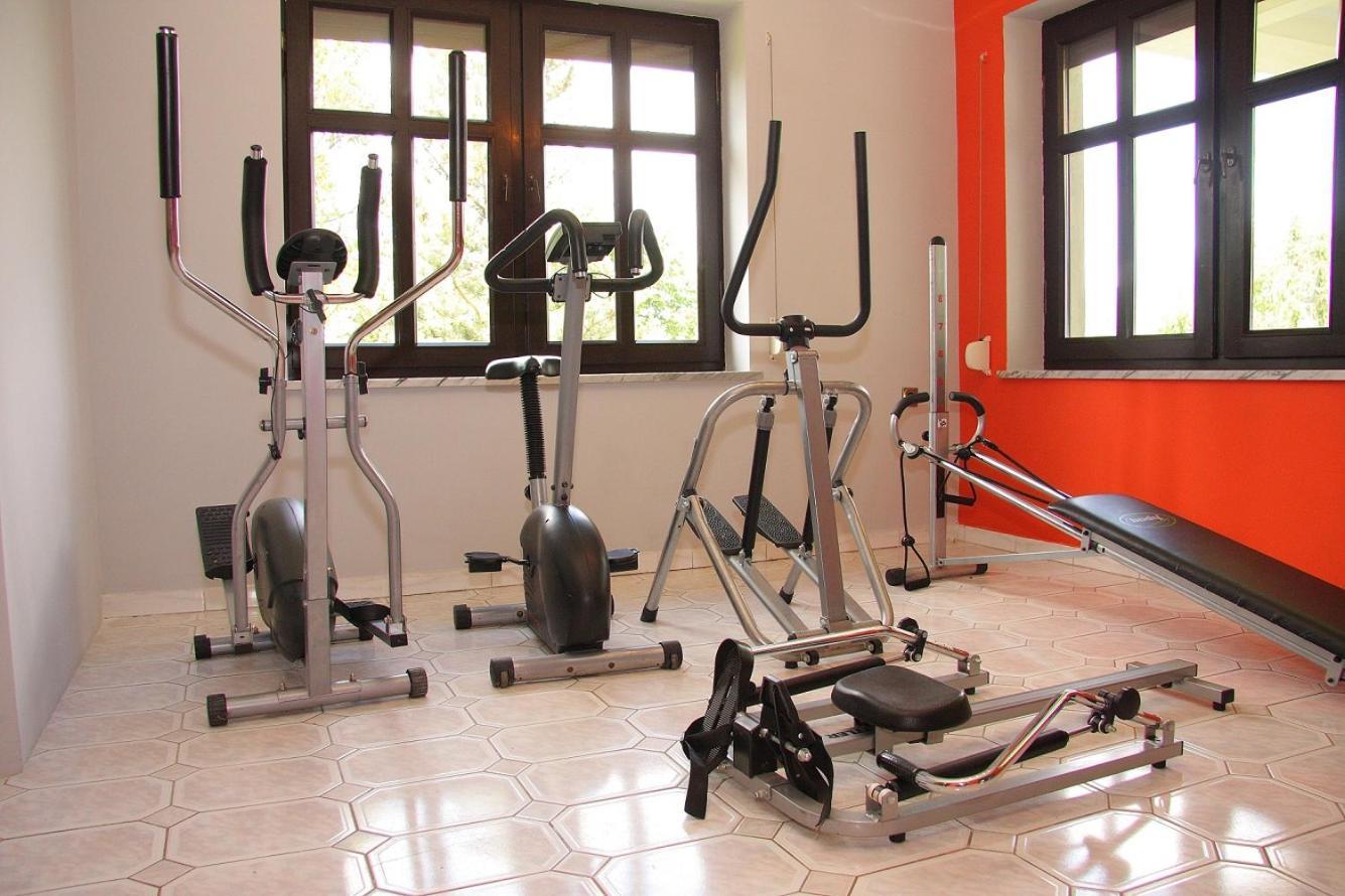 אוסטראון Dog Friendly Dom, Apartamenty Wichrowe Wzgorza Z Basenem Brenna מראה חיצוני תמונה