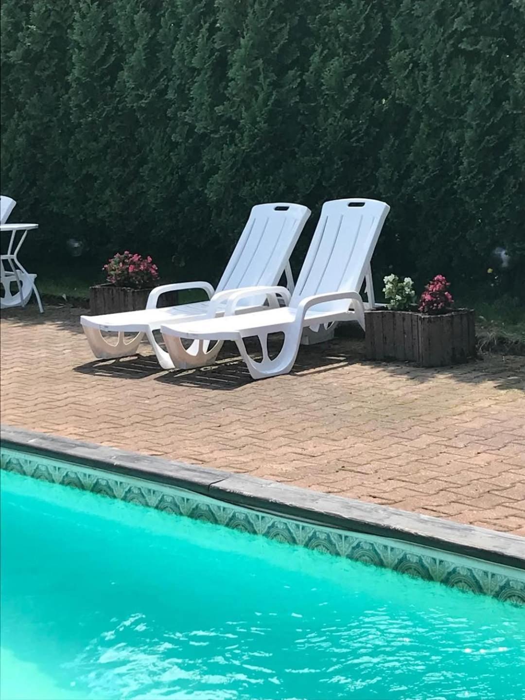 אוסטראון Dog Friendly Dom, Apartamenty Wichrowe Wzgorza Z Basenem Brenna מראה חיצוני תמונה