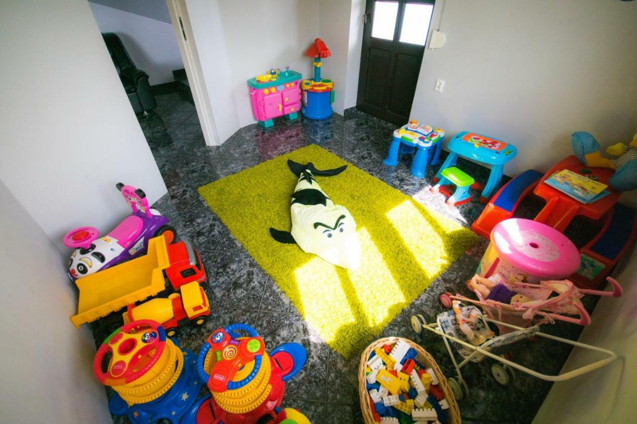 אוסטראון Dog Friendly Dom, Apartamenty Wichrowe Wzgorza Z Basenem Brenna מראה חיצוני תמונה